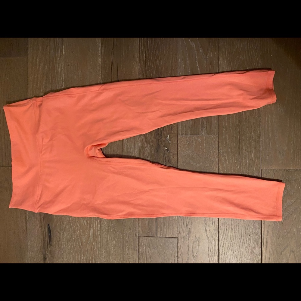 Fabletics Anywhere High-Waisted Capri